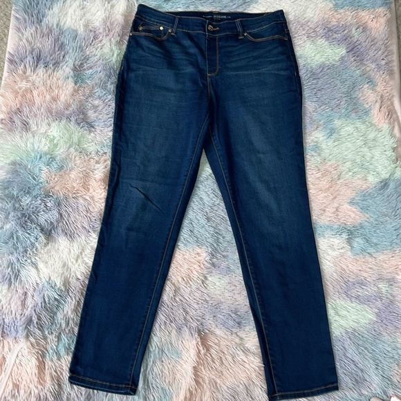 CHICOS PULL-ON JEGGINGS SIZE 10 - Picture 8 of 9